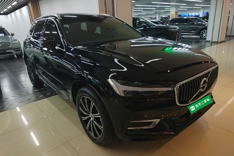 Used Volvo XC60 2021 T5 4x4 Smart Luxury Edition Exterior 1