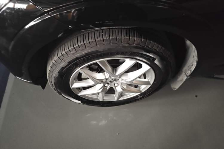 Used Volvo XC60 2021 T5 4x4 Smart Luxury Edition Exterior 4