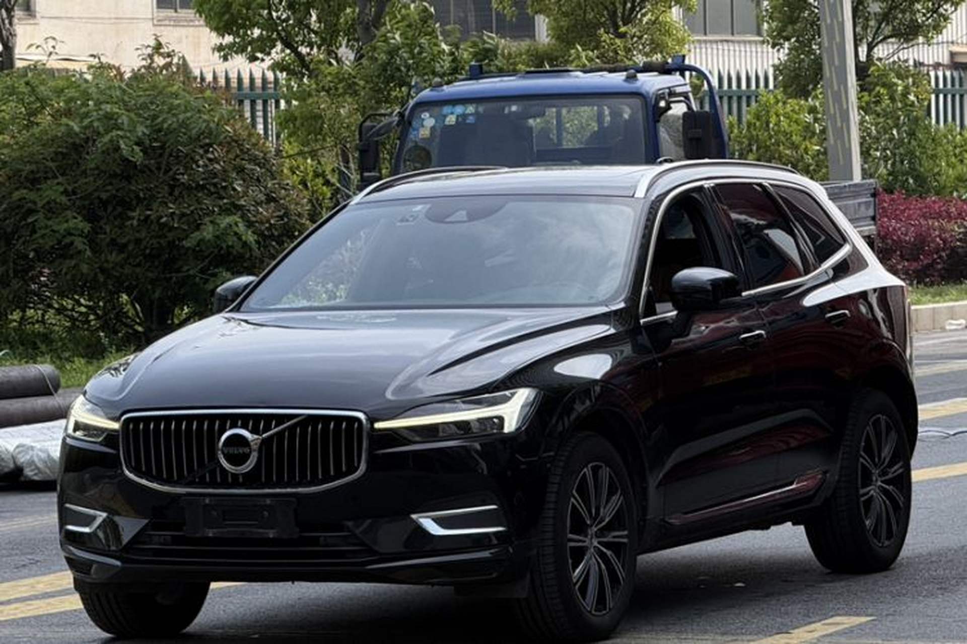 Used Volvo XC60 2021 T5 4x4 Smart Luxury Edition Exterior 6