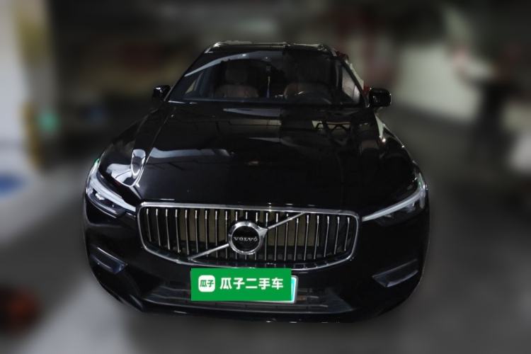 Used Volvo XC60 2021 T5 4x4 Smart Luxury Edition Front