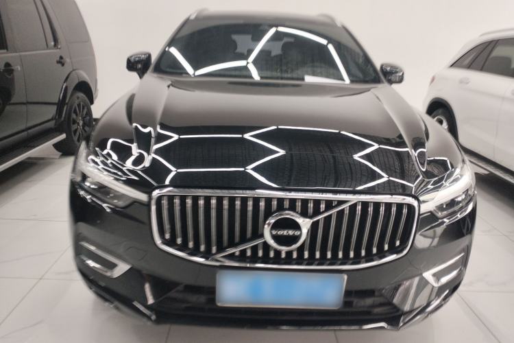 Used Volvo XC60 2021 T5 4x4 Smart Luxury Edition Front