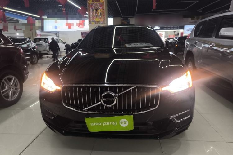 Used Volvo XC60 2021 T5 4x4 Smart Luxury Edition Front