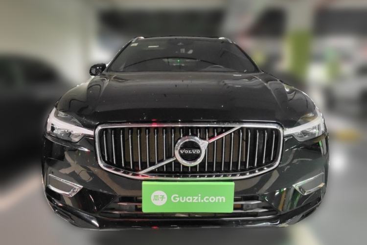 Used Volvo XC60 2021 T5 4x4 Smart Luxury Edition Front