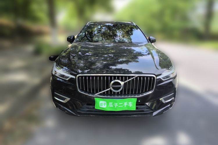Used Volvo XC60 2021 T5 4x4 Smart Luxury Edition Front