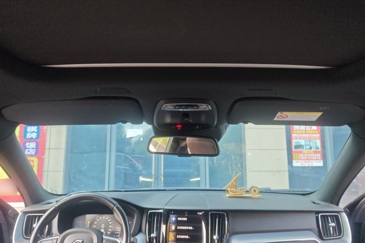 Used Volvo XC60 2021 T5 4x4 Smart Luxury Edition Headliner