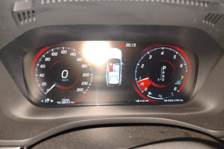 Used Volvo XC60 2021 T5 4x4 Smart Luxury Edition Instrument Cluster