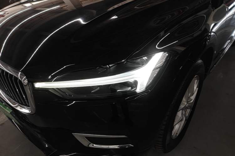 Used Volvo XC60 2021 T5 4x4 Smart Luxury Edition Left Front Headlight