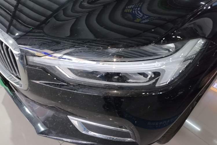 Used Volvo XC60 2021 T5 4x4 Smart Luxury Edition Left Front Headlight