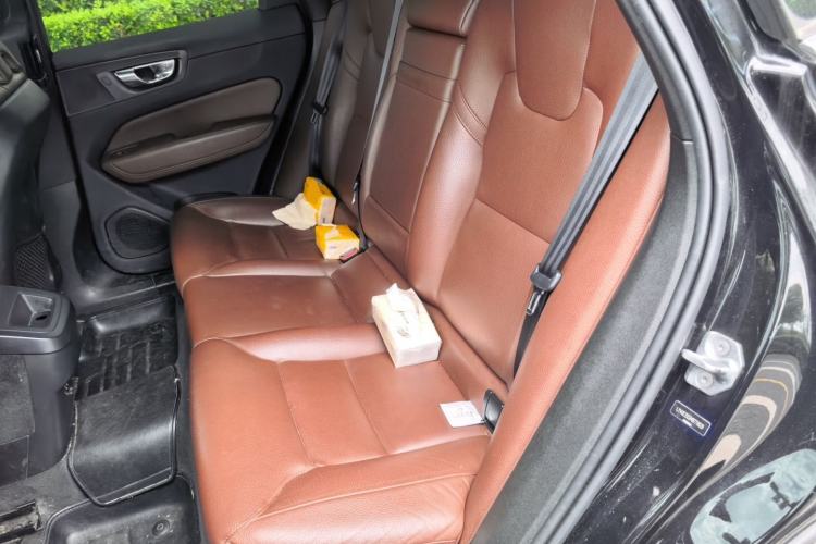 Used Volvo XC60 2021 T5 4x4 Smart Luxury Edition Left Rear Seat
