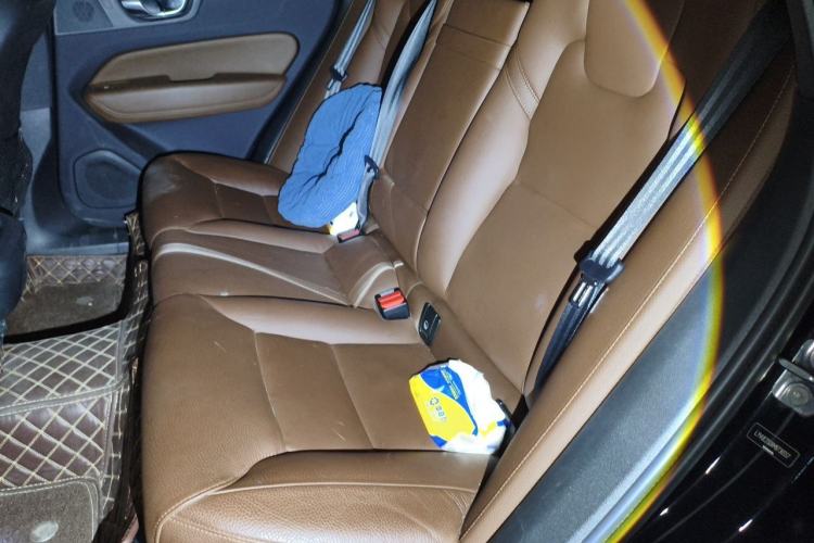 Used Volvo XC60 2021 T5 4x4 Smart Luxury Edition Left Rear Seat