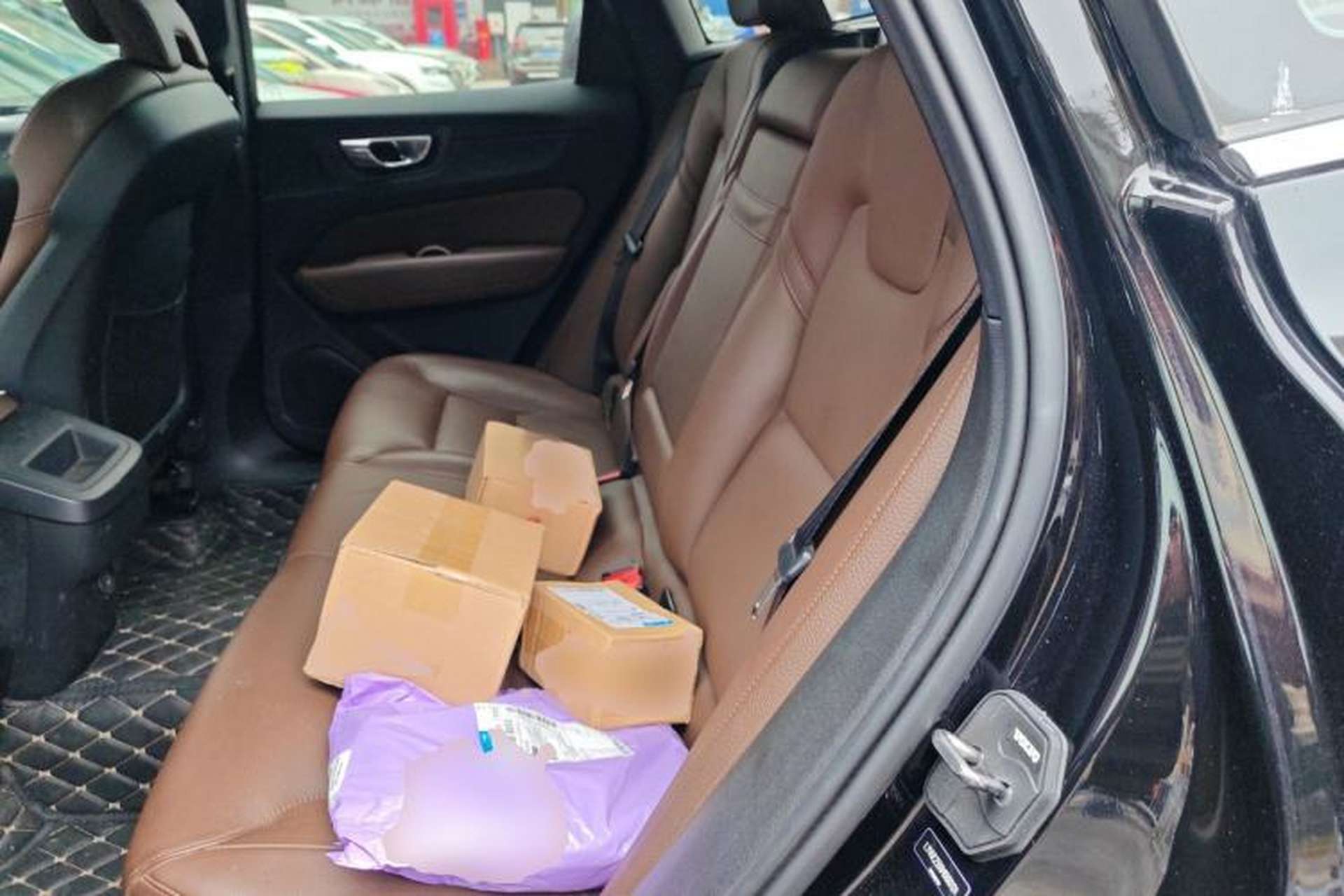 Used Volvo XC60 2021 T5 4x4 Smart Luxury Edition Left Rear Seat