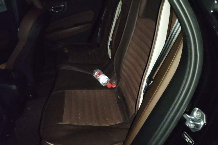 Used Volvo XC60 2021 T5 4x4 Smart Luxury Edition Left Rear Seat