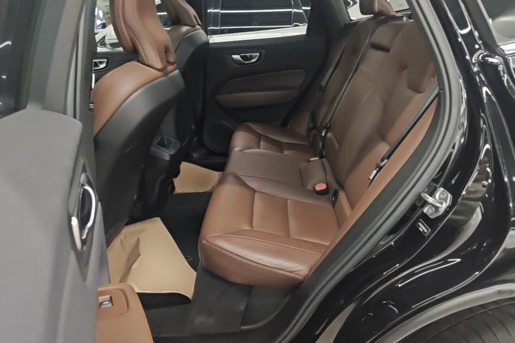Used Volvo XC60 2021 T5 4x4 Smart Luxury Edition Left Rear Seat