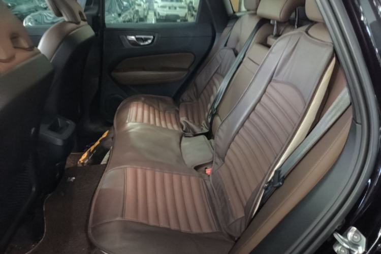 Used Volvo XC60 2021 T5 4x4 Smart Luxury Edition Left Rear Seat