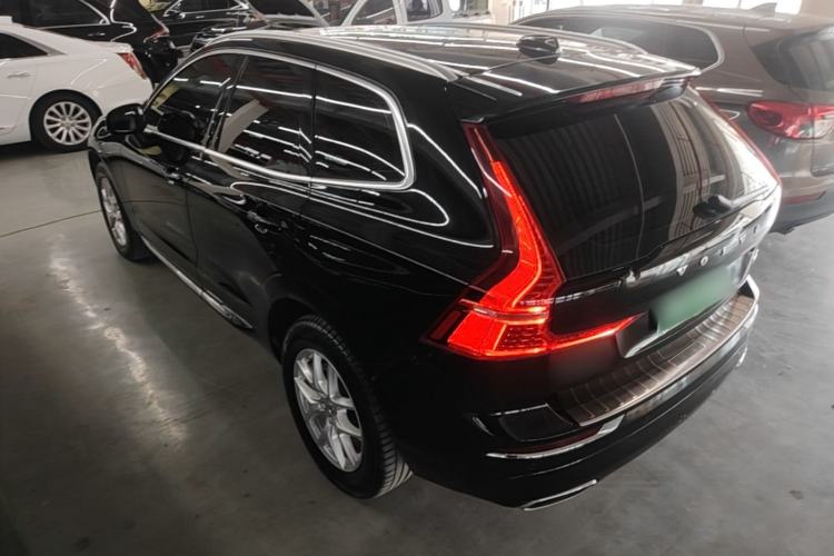 Used Volvo XC60 2021 T5 4x4 Smart Luxury Edition Rear Left 45 Deg