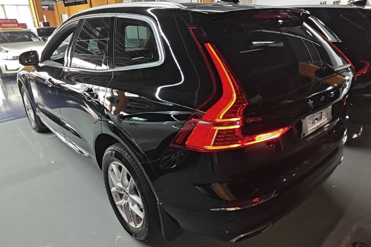 Used Volvo XC60 2021 T5 4x4 Smart Luxury Edition Rear Left 45 Deg