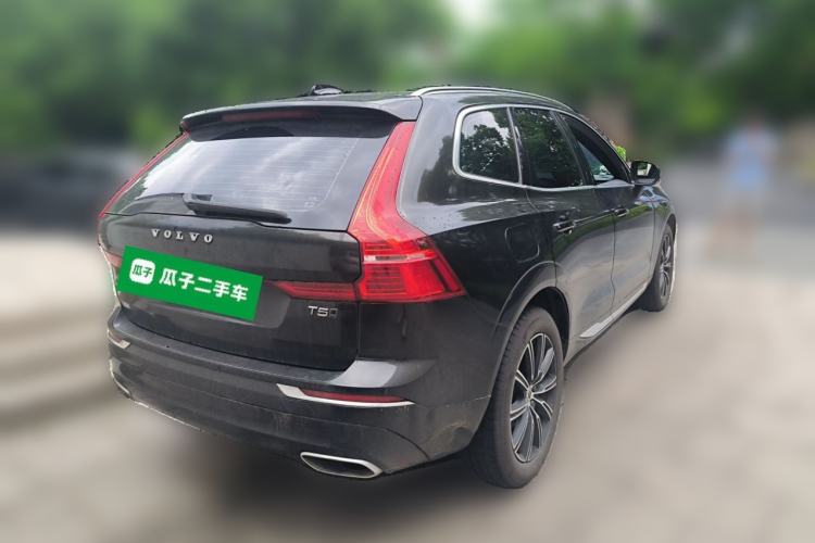 Used Volvo XC60 2021 T5 4x4 Zhiya Luxury Edition Rear Right 45 Deg
