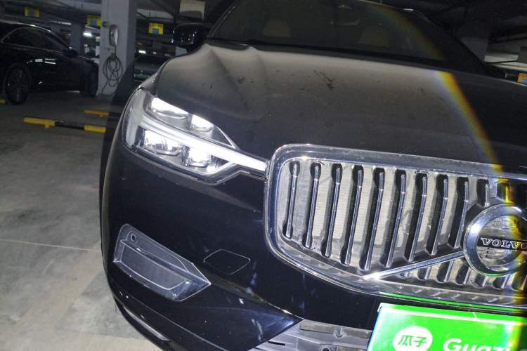 Used Volvo XC60 2021 T5 4x4 Smart Luxury Edition Right Front Headlight