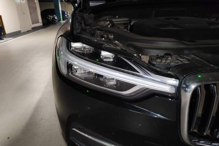 Used Volvo XC60 2021 T5 4x4 Smart Luxury Edition Right Front Headlight