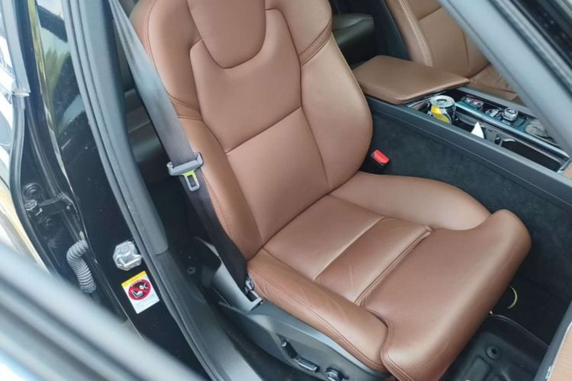Used Volvo XC60 2021 T5 4x4 Smart Luxury Edition Right Front Seat