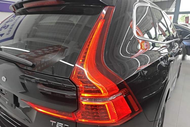 Used Volvo XC60 2021 T5 4x4 Smart Luxury Edition Right Rear Taillight