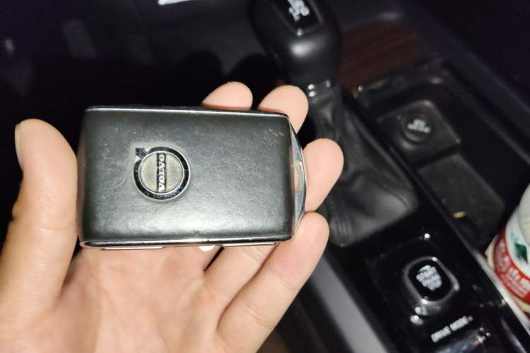 Used Volvo XC60 2021 T5 4x4 Smart Luxury Edition Vehicle Key