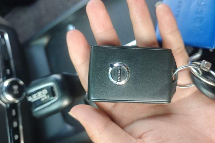 Used Volvo XC60 2021 T5 4x4 Smart Luxury Edition Vehicle Key