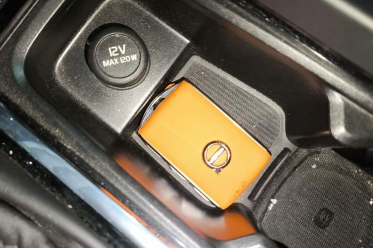 Used Volvo XC60 2021 T5 4x4 Smart Luxury Edition Vehicle Key