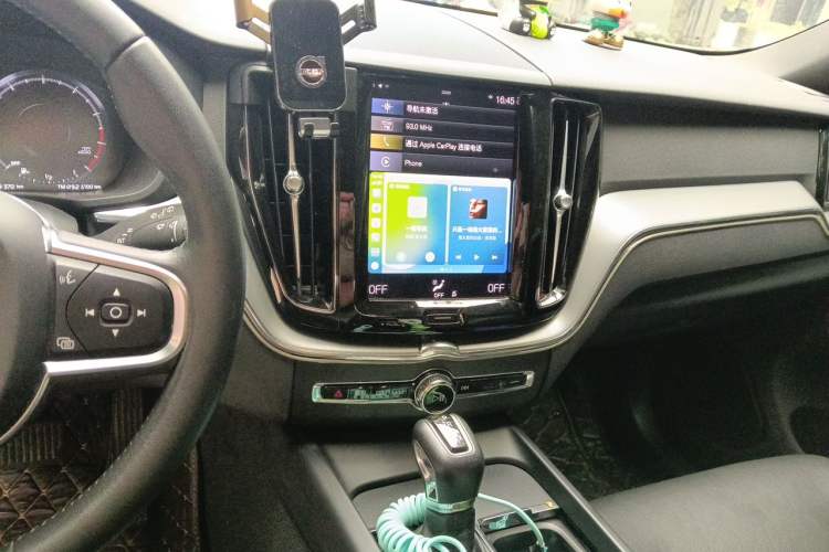 Used Volvo XC60 2021 T5 4x4 Zhiyi Sport Edition Audio And AC Panel