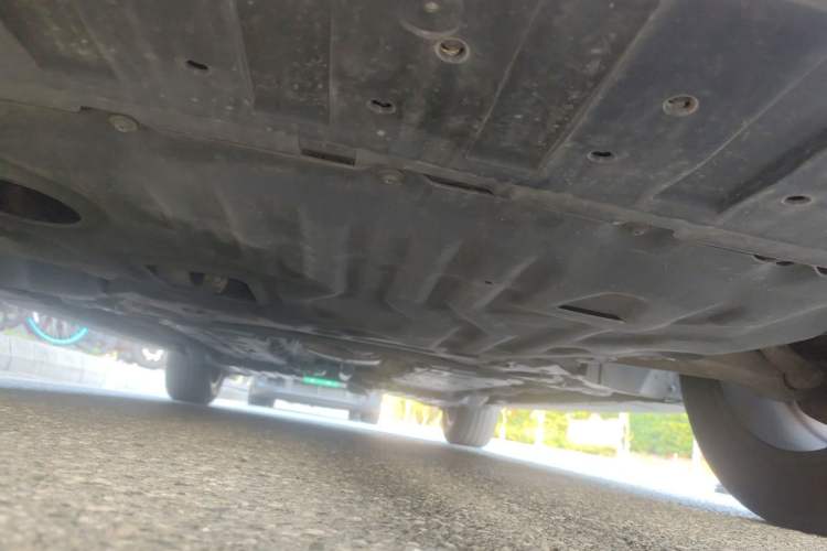 Used Volvo XC60 2021 T5 4x4 Zhiyi Sport Edition Chassis Front