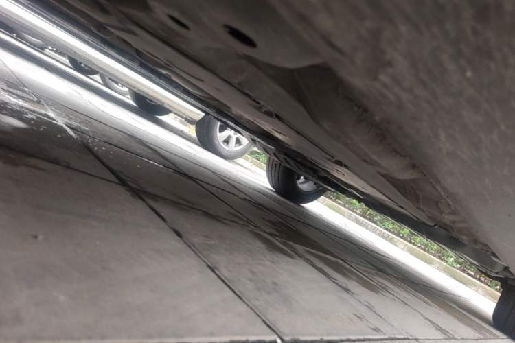 Used Volvo XC60 2021 T5 4x4 Smart Luxury Edition Chassis Front Left