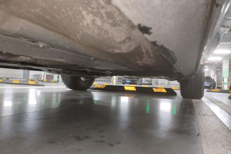Used Volvo XC60 2021 T5 4x4 Smart & Advanced Sport Edition Chassis Front Left