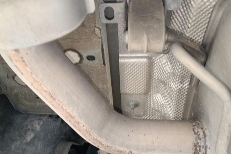 Used Volvo XC60 2021 T5 4x4 Zhiyi Sport Edition Chassis Rear Left