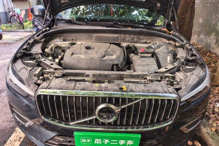 Used Volvo XC60 2021 T5 4x4 Smart Luxury Edition Engine Bay