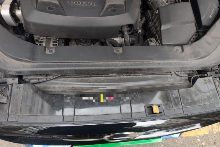 Used Volvo XC60 2021 T5 4x4 Zhiyi Sport Edition Engine Bay