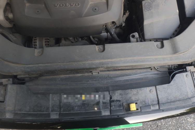 Used Volvo XC60 2021 T5 4x4 Zhiyi Sport Edition Engine Bay