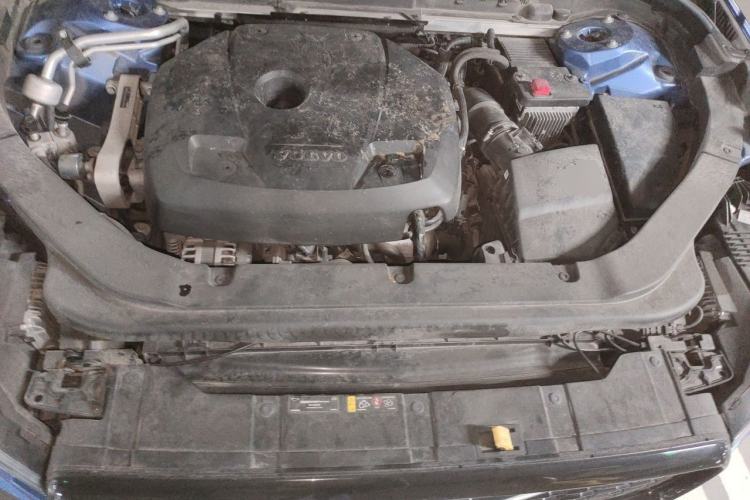 Used Volvo XC60 2021 T5 4x4 Smart & Advanced Sport Edition Engine Bay