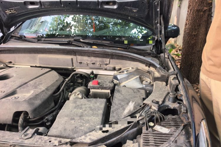 Used Volvo XC60 2021 T5 4x4 Smart Luxury Edition Engine Bay Left