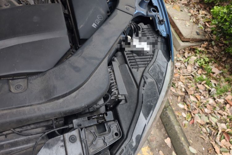 Used Volvo XC60 2021 T5 4x4 Zhiyi Sport Edition Engine Bay Left