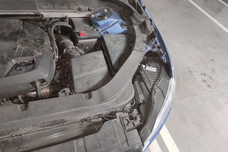 Used Volvo XC60 2021 T5 4x4 Smart & Advanced Sport Edition Engine Bay Left