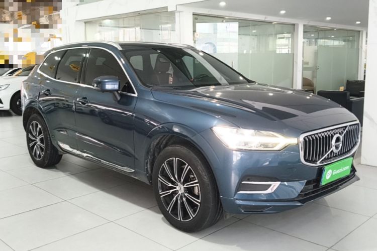 Used Volvo XC60 2021 T5 4x4 Smart Luxury Edition Exterior 1