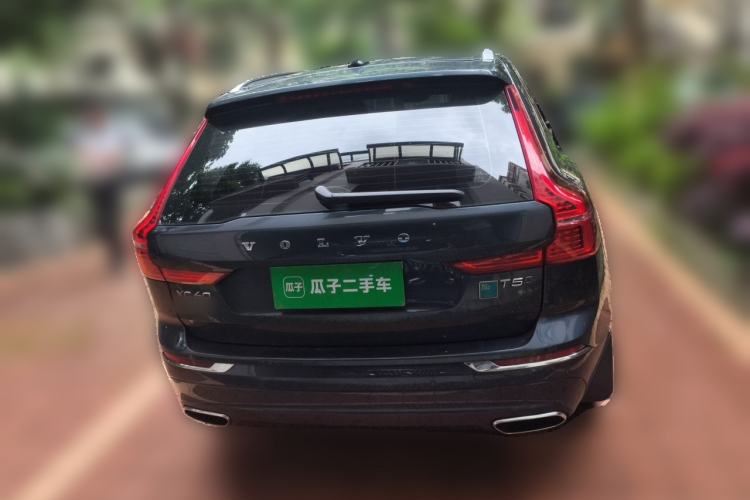 Used Volvo XC60 2021 T5 4x4 Smart Luxury Edition Exterior 4