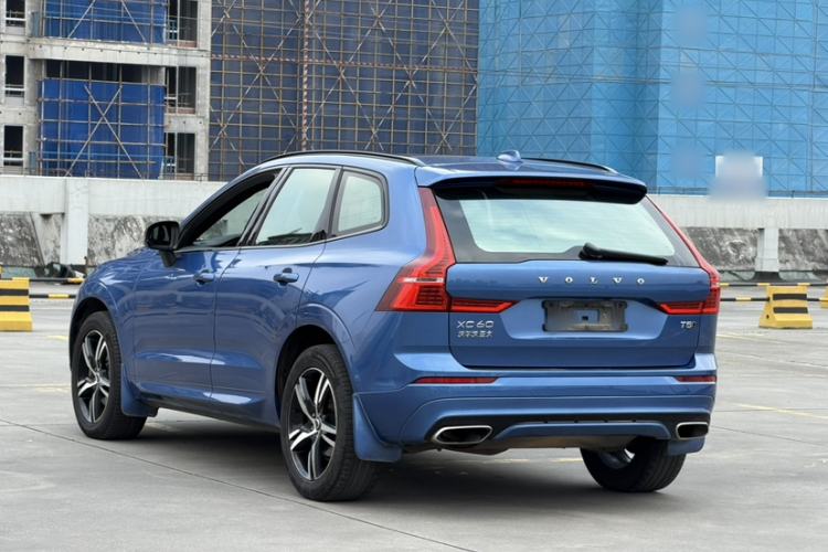 Used Volvo XC60 2021 T5 4x4 Smart & Advanced Sport Edition Exterior 4