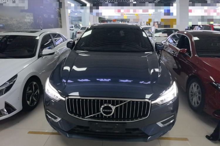Used Volvo XC60 2021 T5 4x4 Smart Luxury Edition Front
