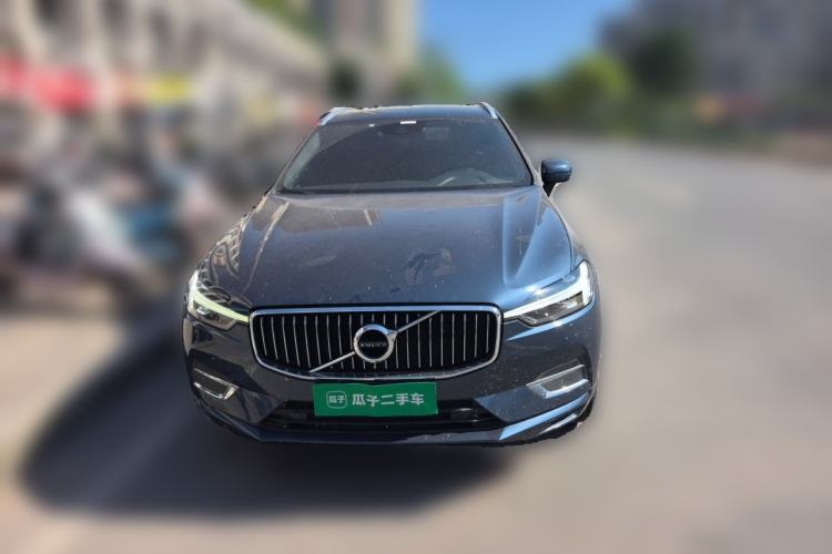 Used Volvo XC60 2021 T5 4x4 Smart Luxury Edition Front