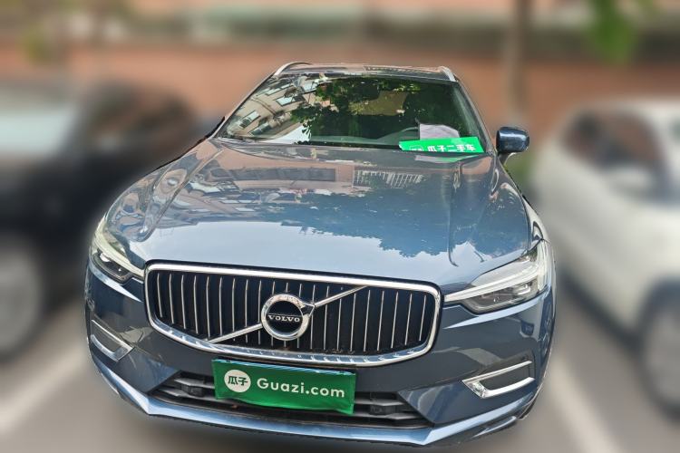 Used Volvo XC60 2021 T5 4x4 Smart Luxury Edition Front
