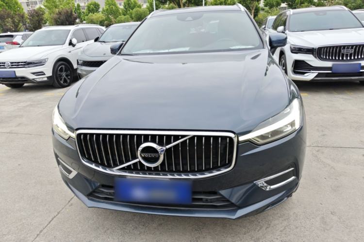 Used Volvo XC60 2021 T5 4x4 Smart Luxury Edition Front