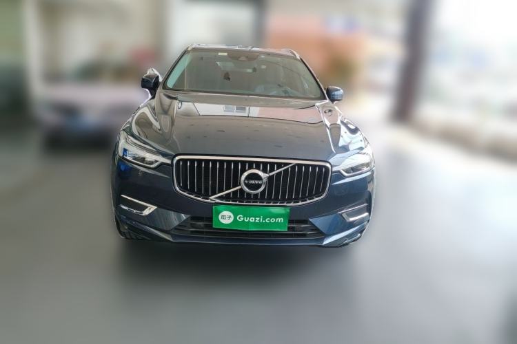 Used Volvo XC60 2021 T5 4x4 Smart Luxury Edition Front