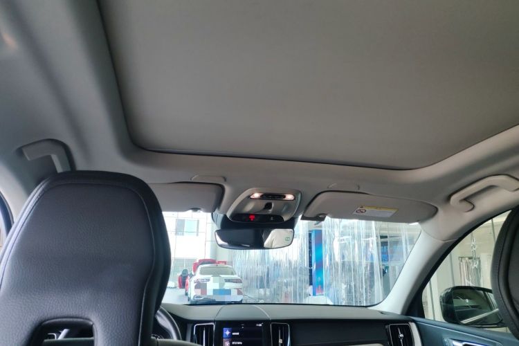 Used Volvo XC60 2021 T5 4x4 Smart Luxury Edition Headliner