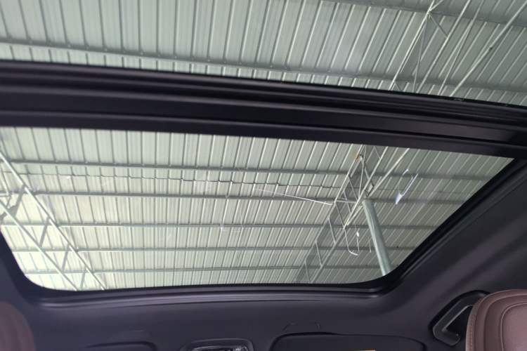 Used Volvo XC60 2021 T5 4x4 Smart Luxury Edition Headliner
